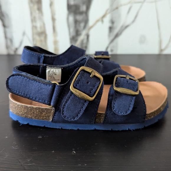 Like New GAP Navy Blue Cork Sandals Sz 9/10T - Picture 2 of 11